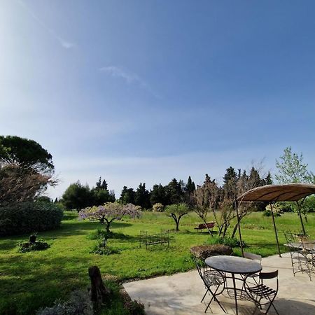 Ancien Mas Du Moulin Bed & Breakfast Eygalières Eksteriør bilde