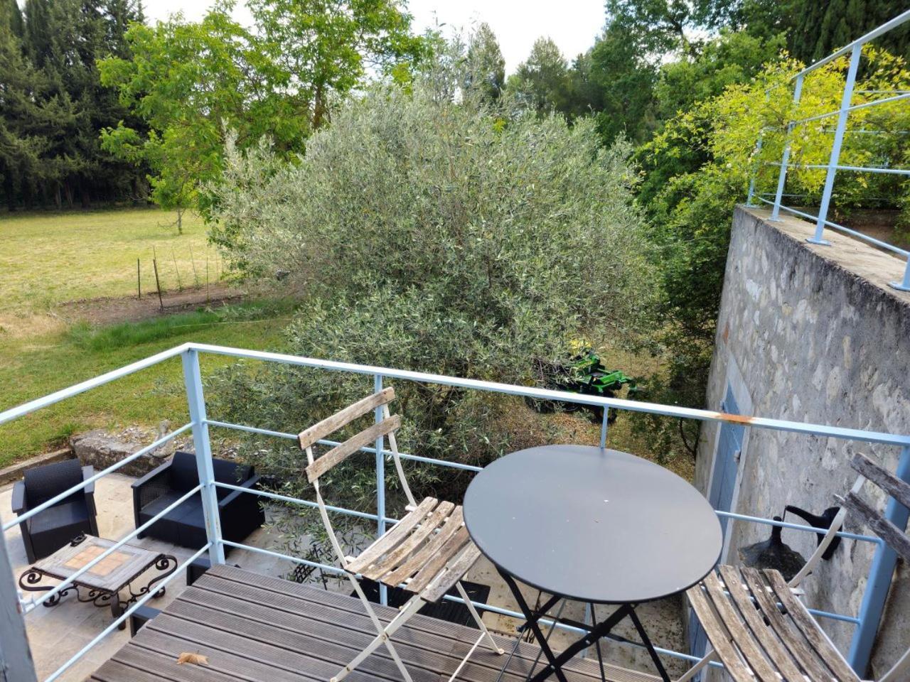 Ancien Mas Du Moulin Bed & Breakfast Eygalières Eksteriør bilde